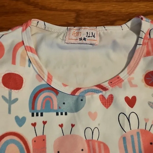 Adorable Valentines Theme Kids Dress - Picture 2 of 3
